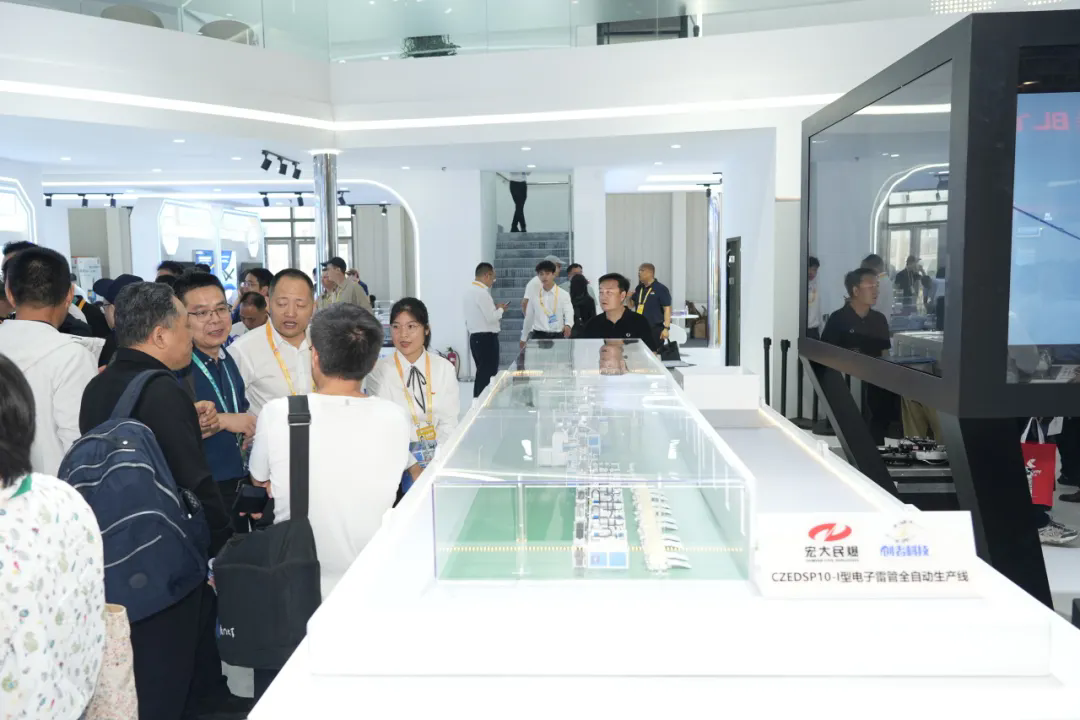 1114珠海航展8.png
